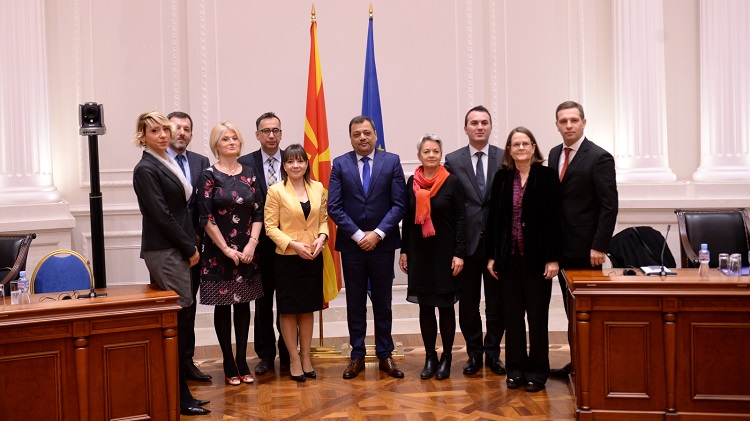 Промоција на Стручните Занимања и Стручното Образование