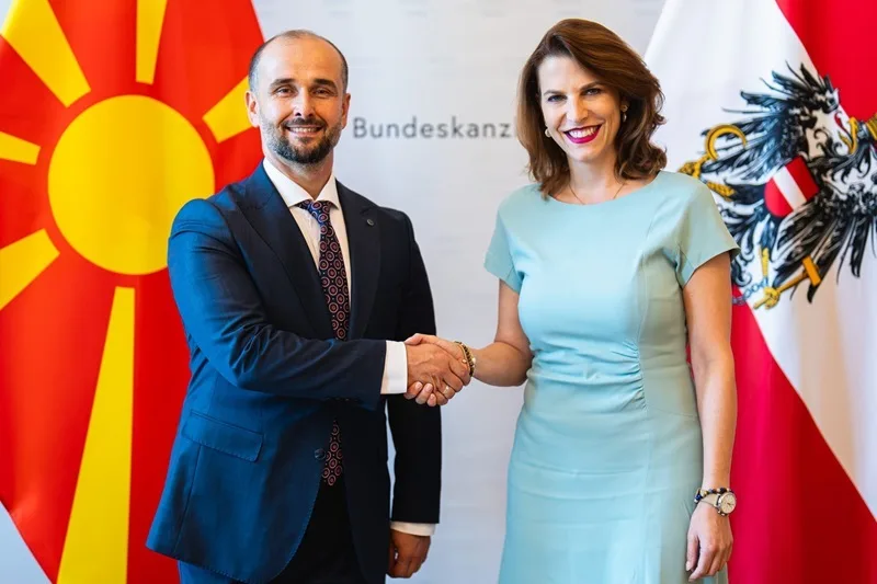 Муртезани одржа средба со Австријката Каролине Едштадлер