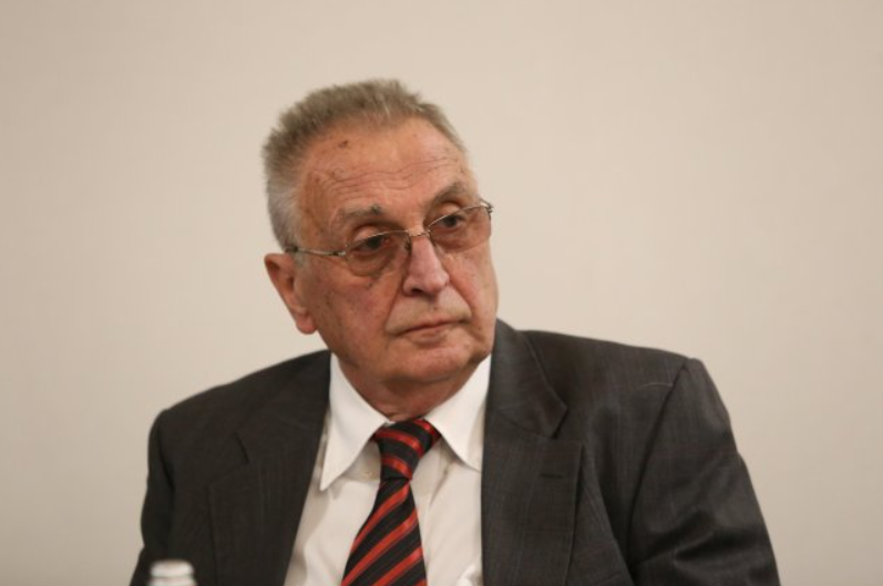 Новинарот Перев нападнат, тврди дека тоа е чин на омраза кон неговата бугарска етничка припадност