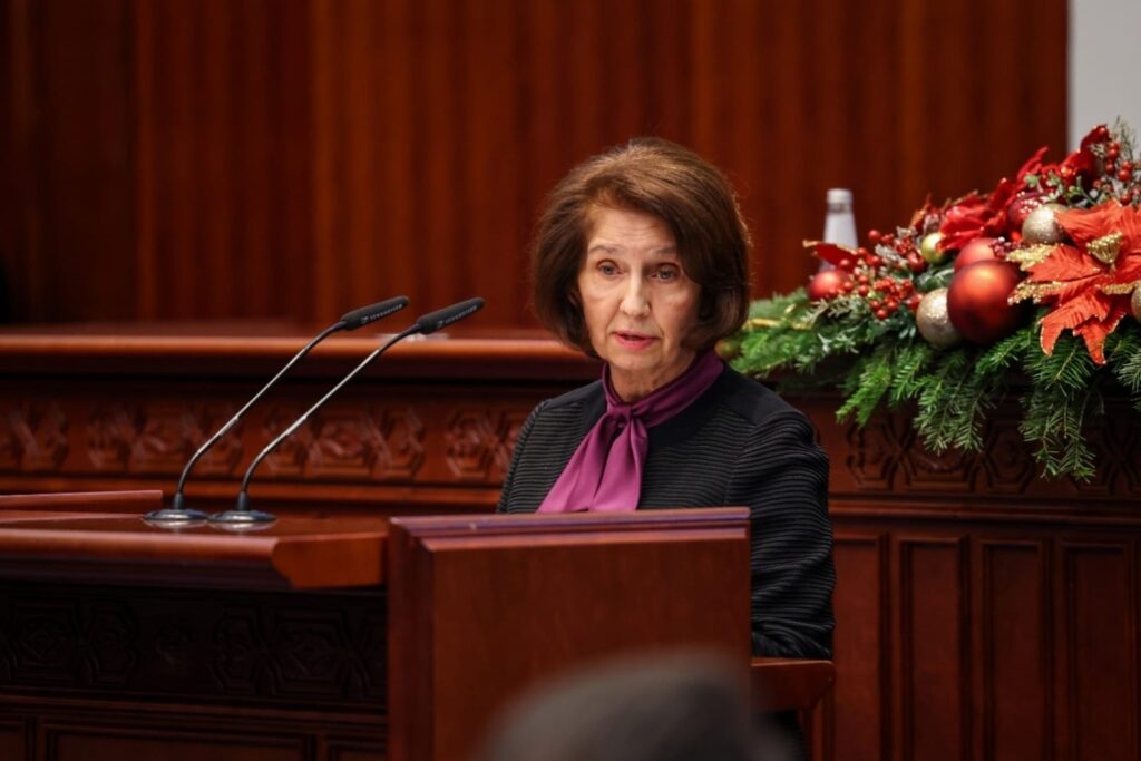 Претседателката Силјановска Давкова со годишно обраќање пред Собранието