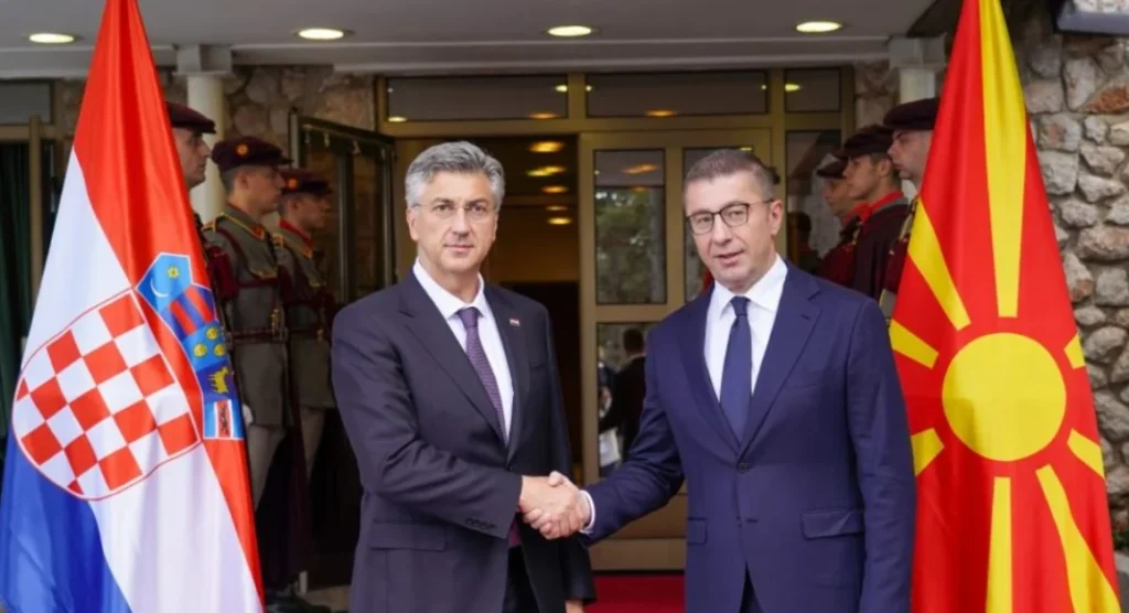 Северна Македонија и Хрватска потпишаа договор за стратешка соработка